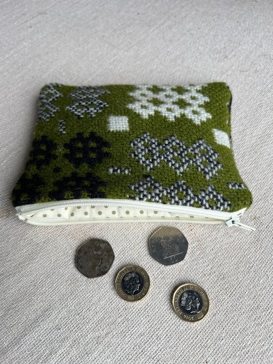 Welsh Tapestry Coin Purse - A Welsh Secret - Welsh Tweed - Clothing - Green -